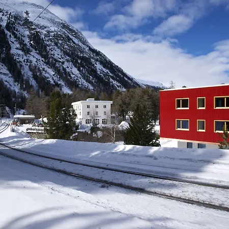 Hotel Morteratsch 3*