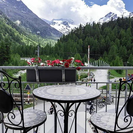 Morteratsch 蓬特雷西纳