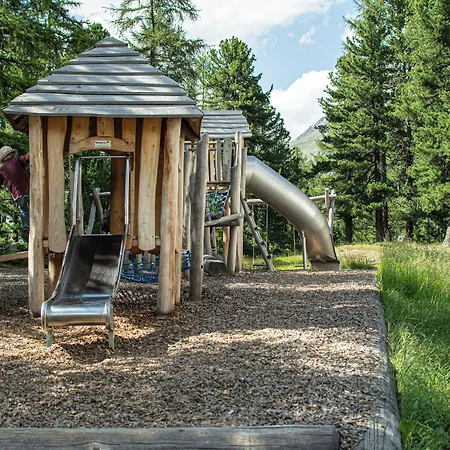 Hotell Morteratsch 3*