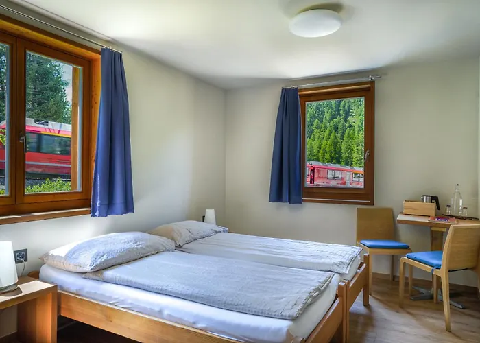 Hotel Morteratsch 3*