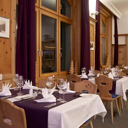 Morteratsch 3* ポントレジナ